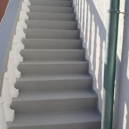 Daire Mia Barbat na Rabu